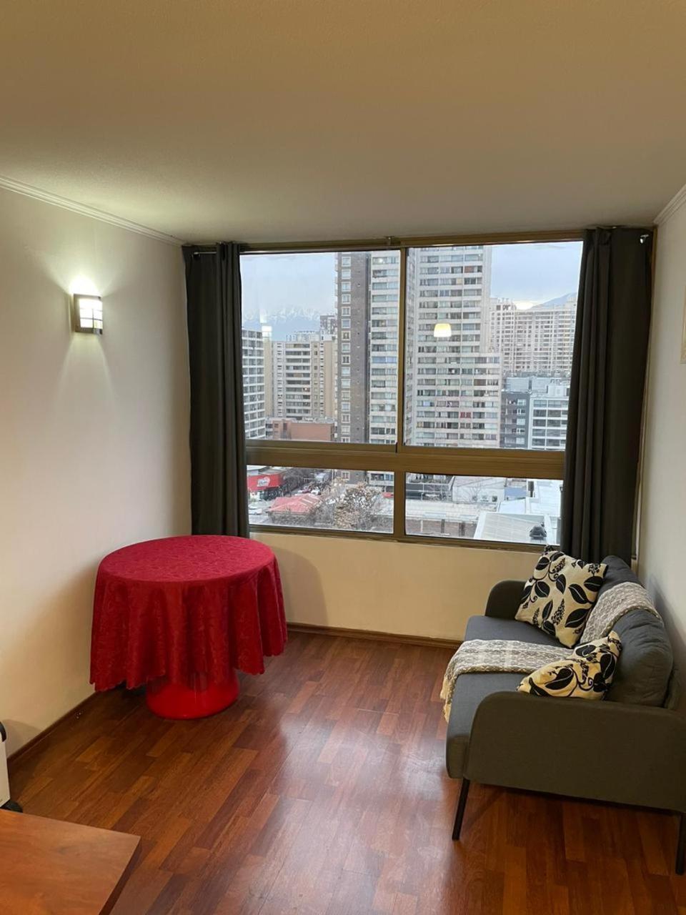 Departamento Centro Santiago Con Estacionamiento Apartment Bagian luar foto
